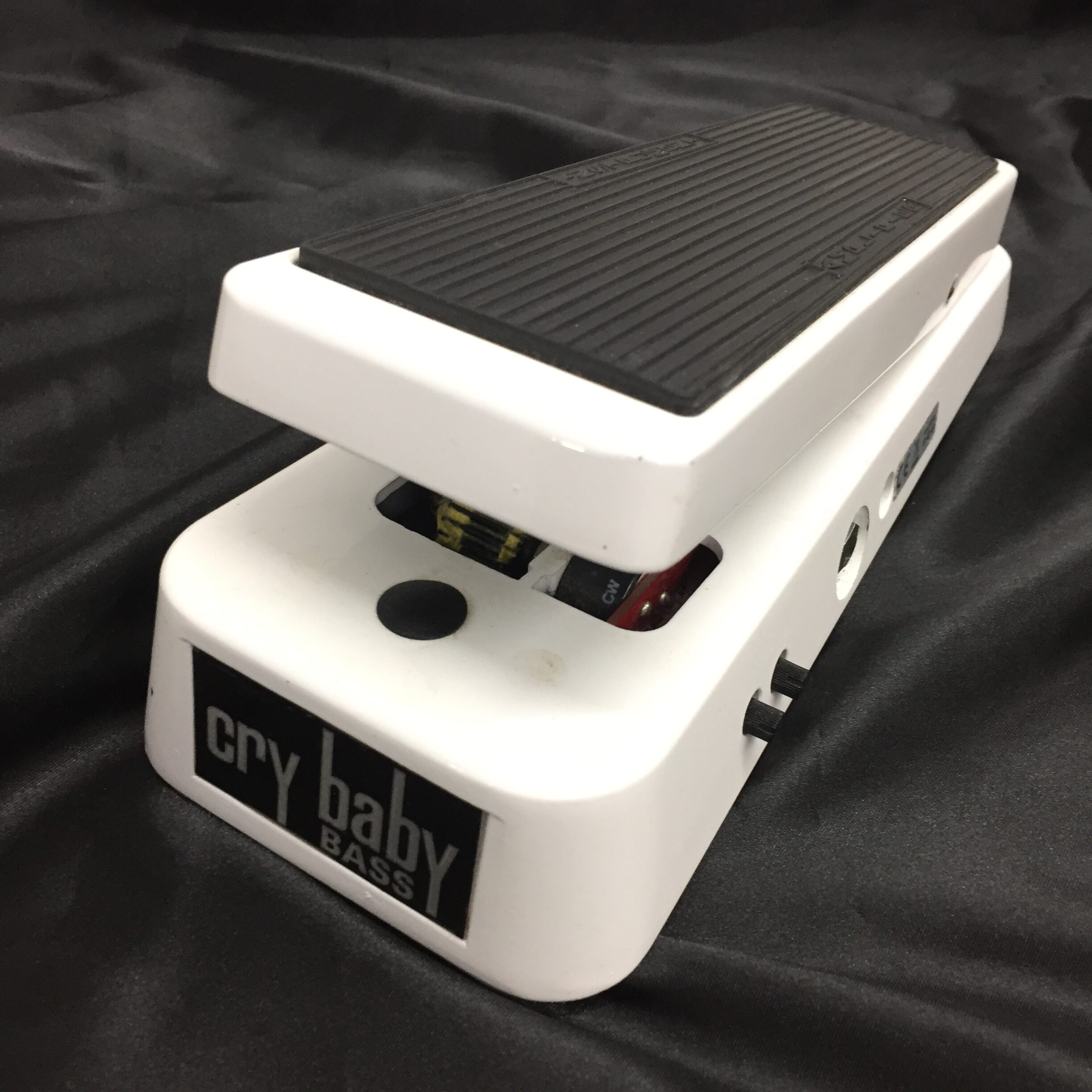 Jim Dunlop 105Q CRYBABY BASS WAH 買取ました！ ＃チバカン楽器