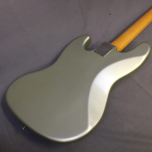 Fender Japan JB66B MH ISL(Inca Silver)カタログ外 ダイナ楽器 2010