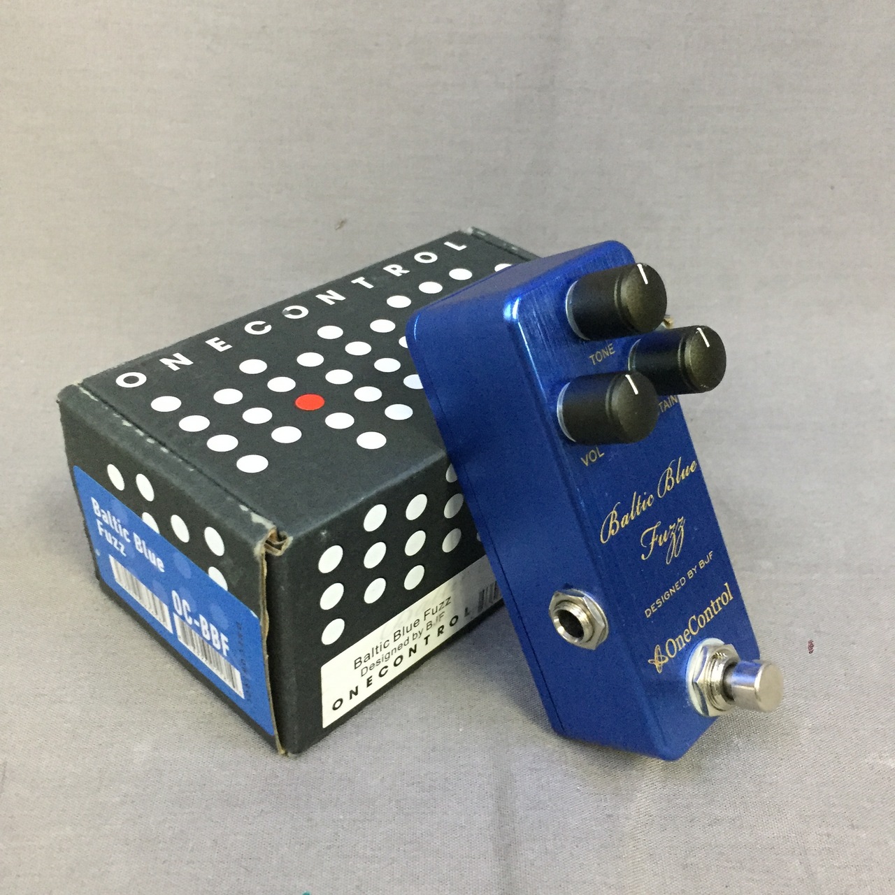 ONE CONTROL Baltic Blue Fuzz買取ました デジマートにて￥8,250