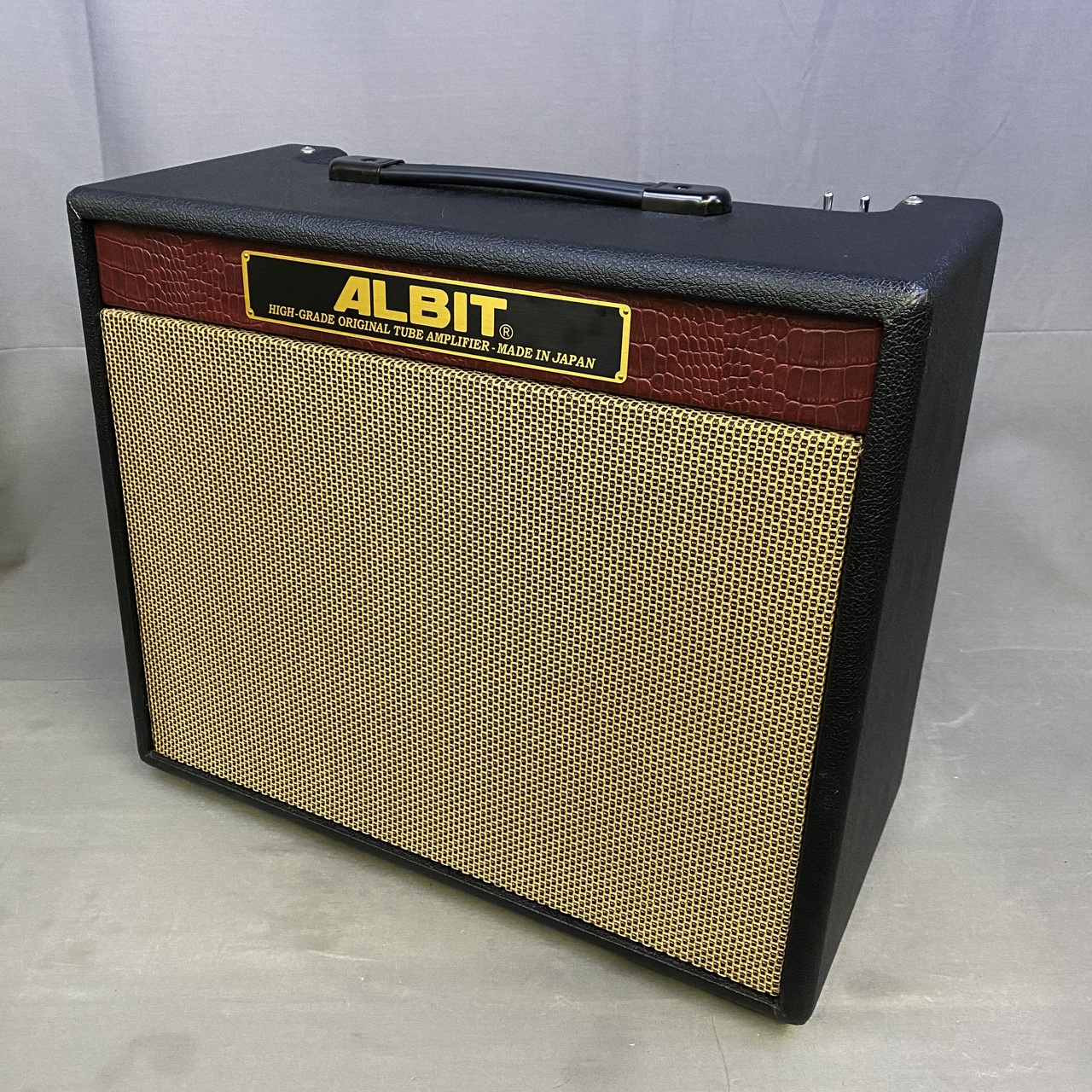 ALBIT A-1 Dream HI-END GUITAR TUBE AMPLIFIER 買取ました。デジマートにて￥428,000で販売中！ -  楽器高価買取専門店 高く売るならチバカン楽器 千葉県 江戸川区 葛飾区 江東区 墨田区