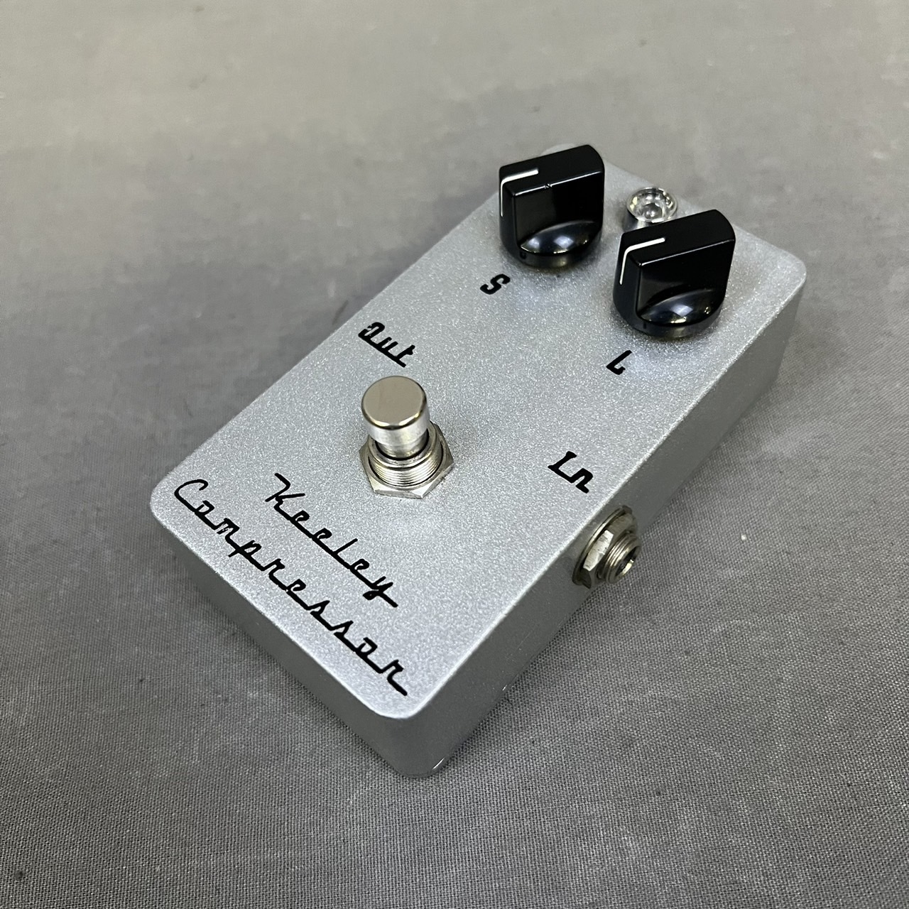 動作確認済みですkeeley compressor 2knob SEA FOAM