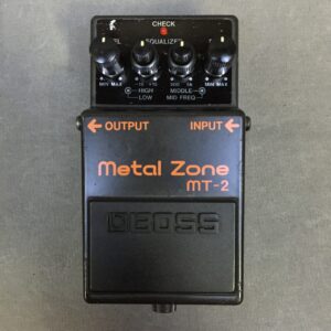 BOSS MT-2 Metal Zone 2001年製 買取りました。デジマートにて￥5,980