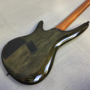 Ibanez SRMS800 2018年製 買取りました。デジマートにて￥118,000で 