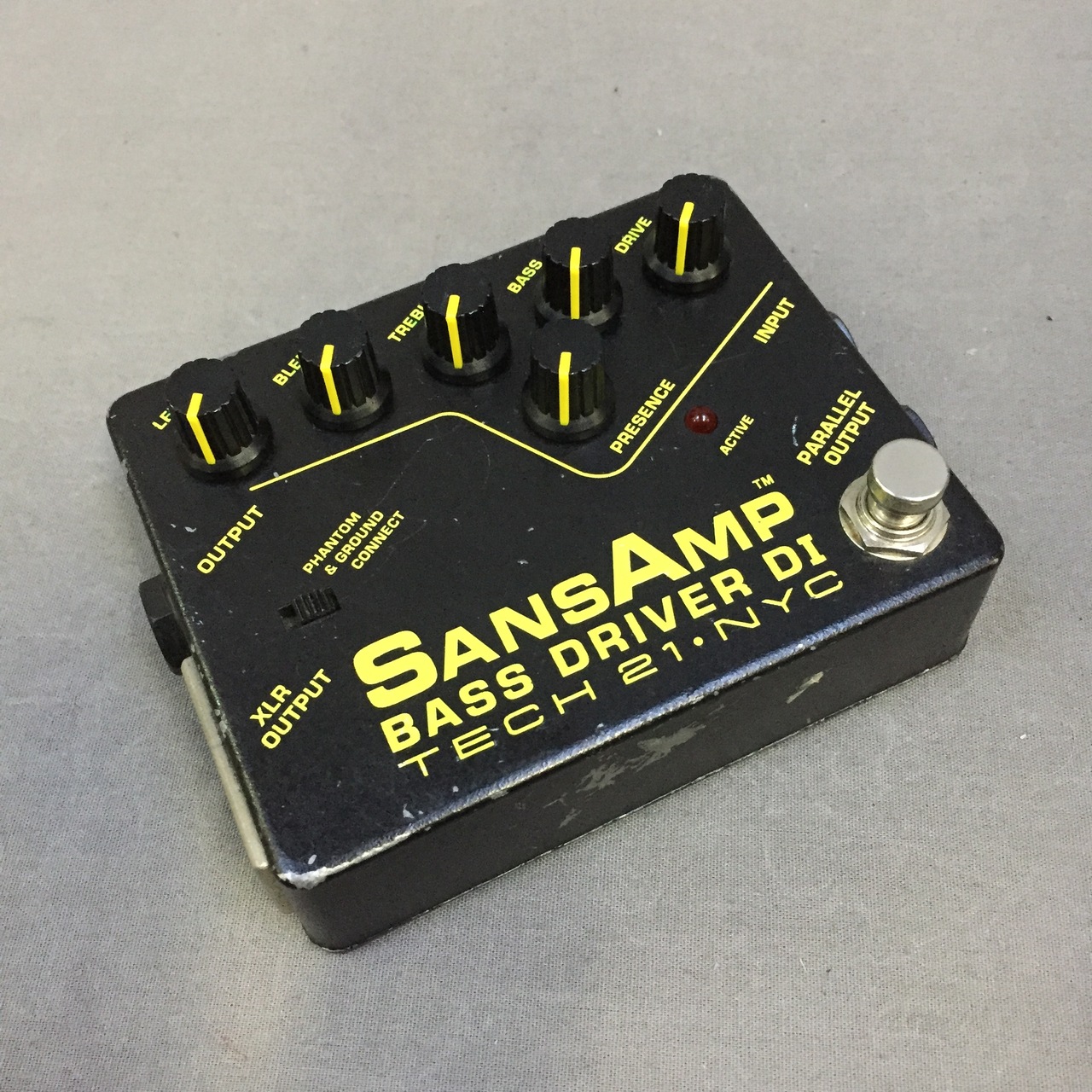 TECH21-SANSAMP-BASS-DRIVER-DI-  