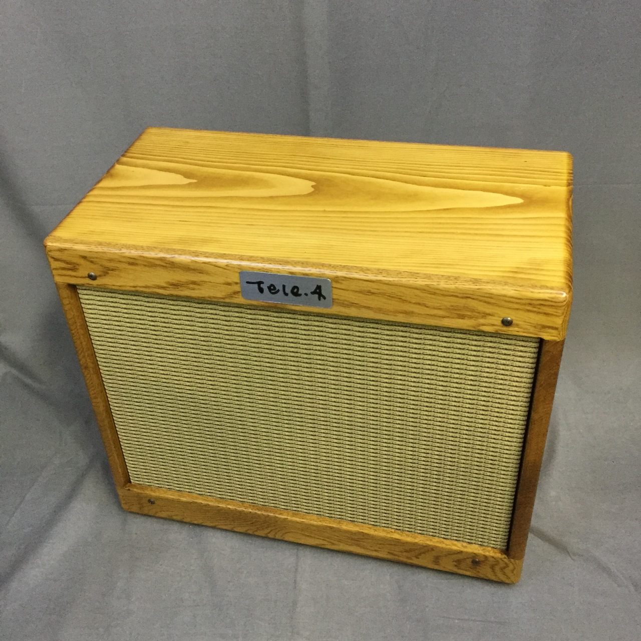 Tele.4 amplifier Tele.4 ” 12✕1 ” Cab Natural Pine 買取りました