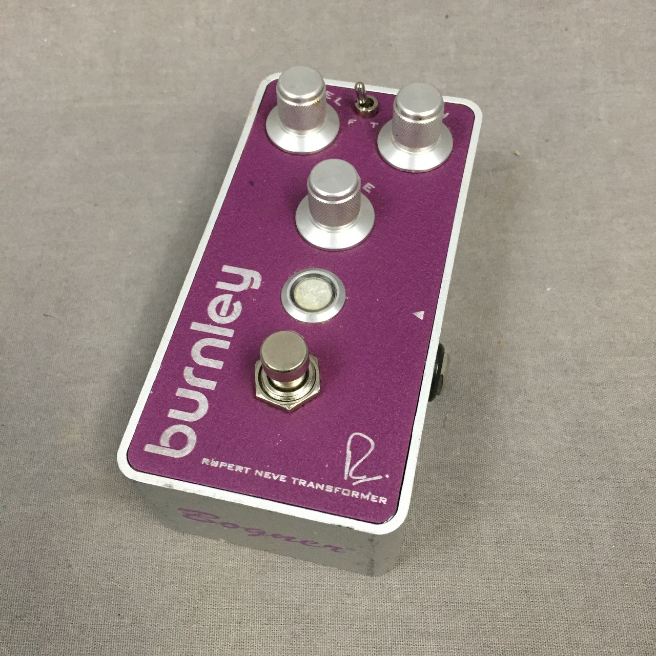Bogner BURNLEY 買取りました。デジマートにて￥22,800 で販売中