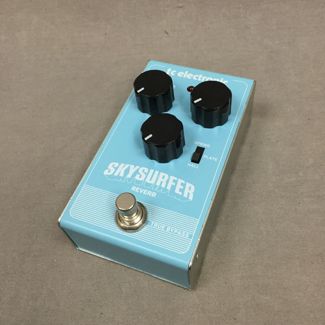 tc electronic Skysurfer Reverb買取りました。デジマートにて￥6,600