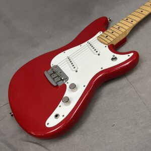 Fender Duo Sonic 1996年製買取りました。デジマートにて￥72,800円で 