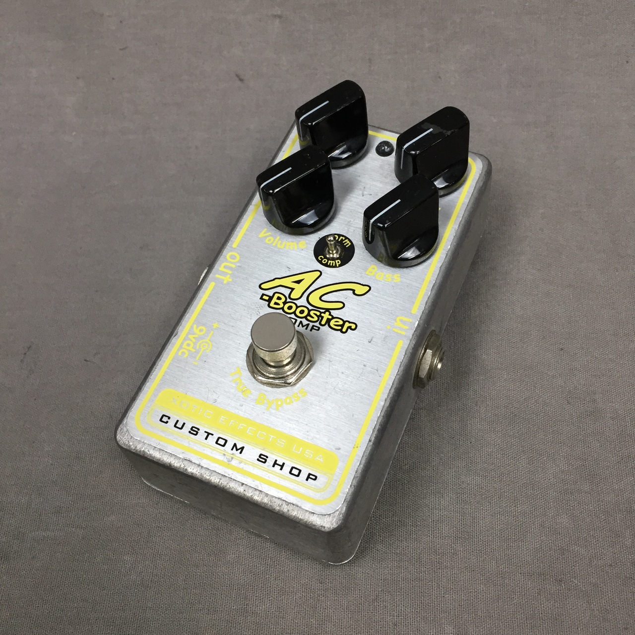 XOTIC AC-Booster COMP ブースター CUSTOM SHOP Xotic Custom Shop AC Booster Comp Demo - YouTube