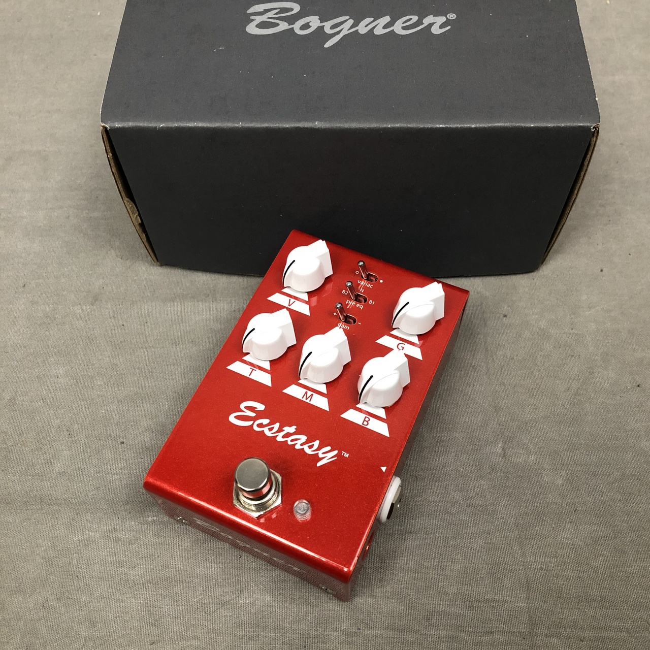 Bogner Ecatasy RED MINI 買取りました。デジマートにて￥24,800で販売