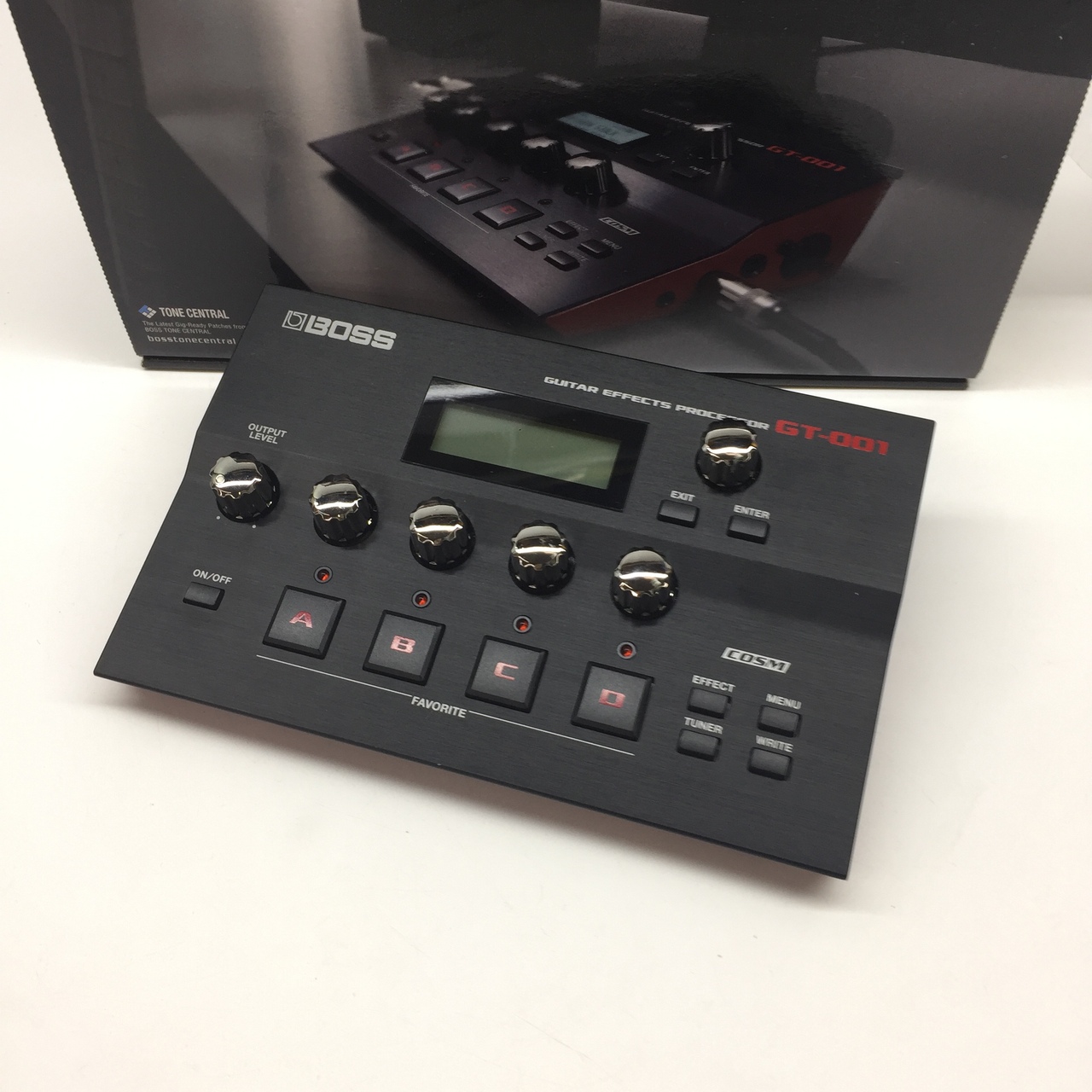 BOSS GT－001 買取りました。デジマートにて￥17,800 で販売中