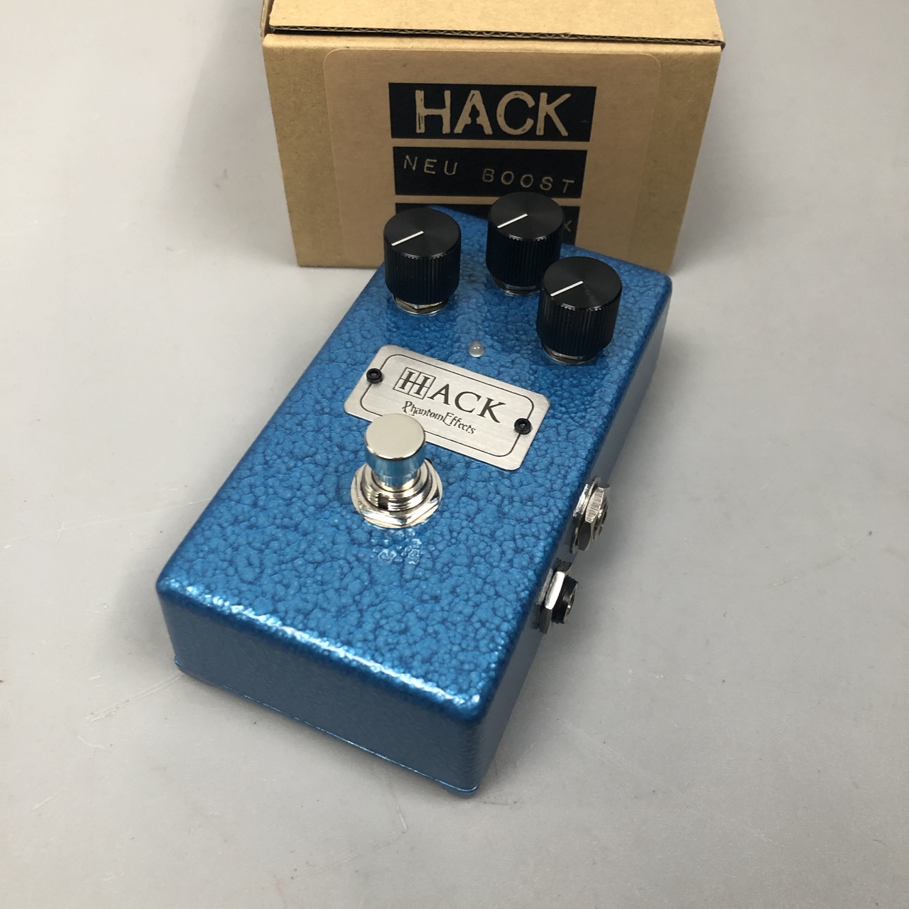Phantom FX HACK 買取りました。デジマートにて￥42,800で販売中