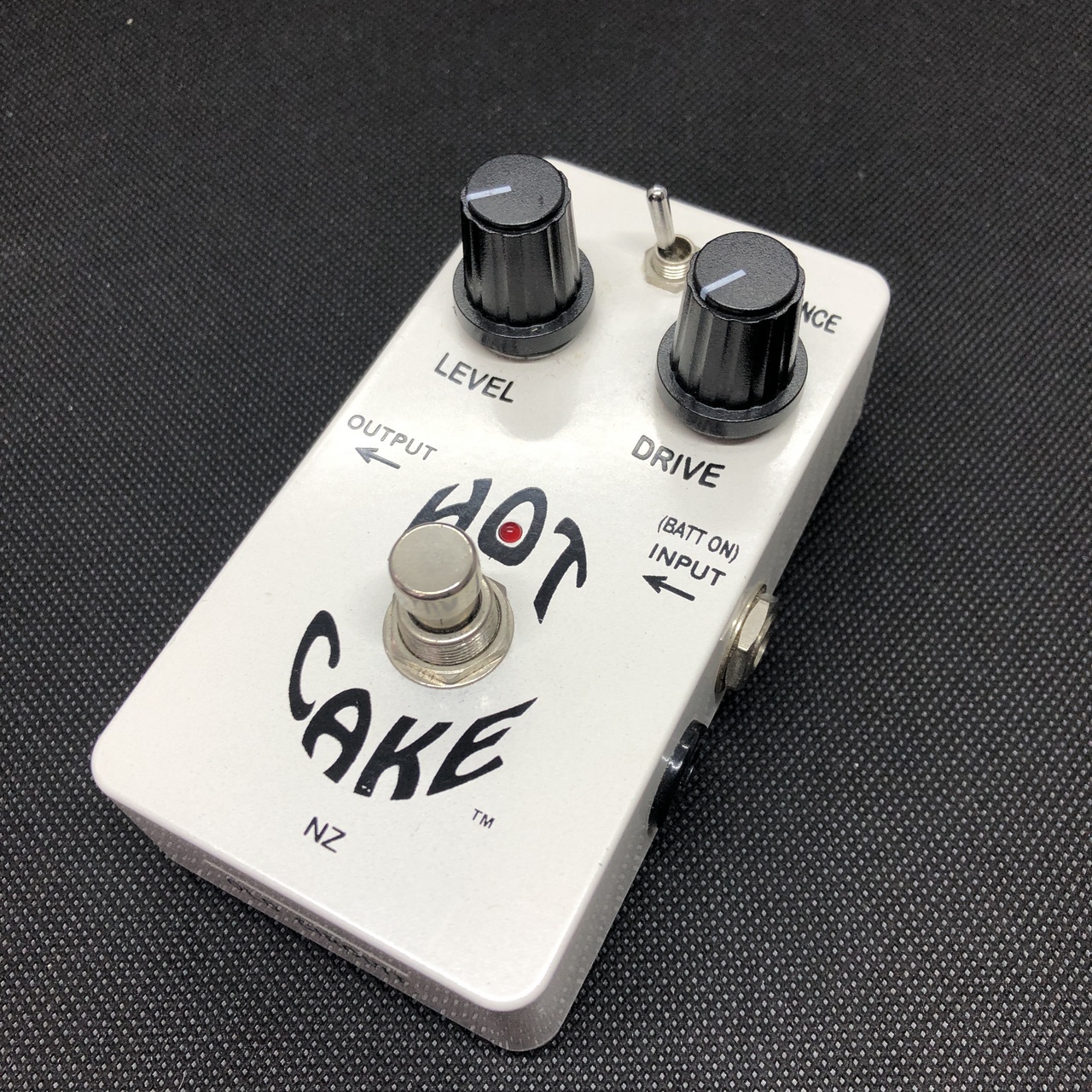 CROWTHER AUDIO HOTCAKE Old Circuit MID PRESENCEスイッチ期