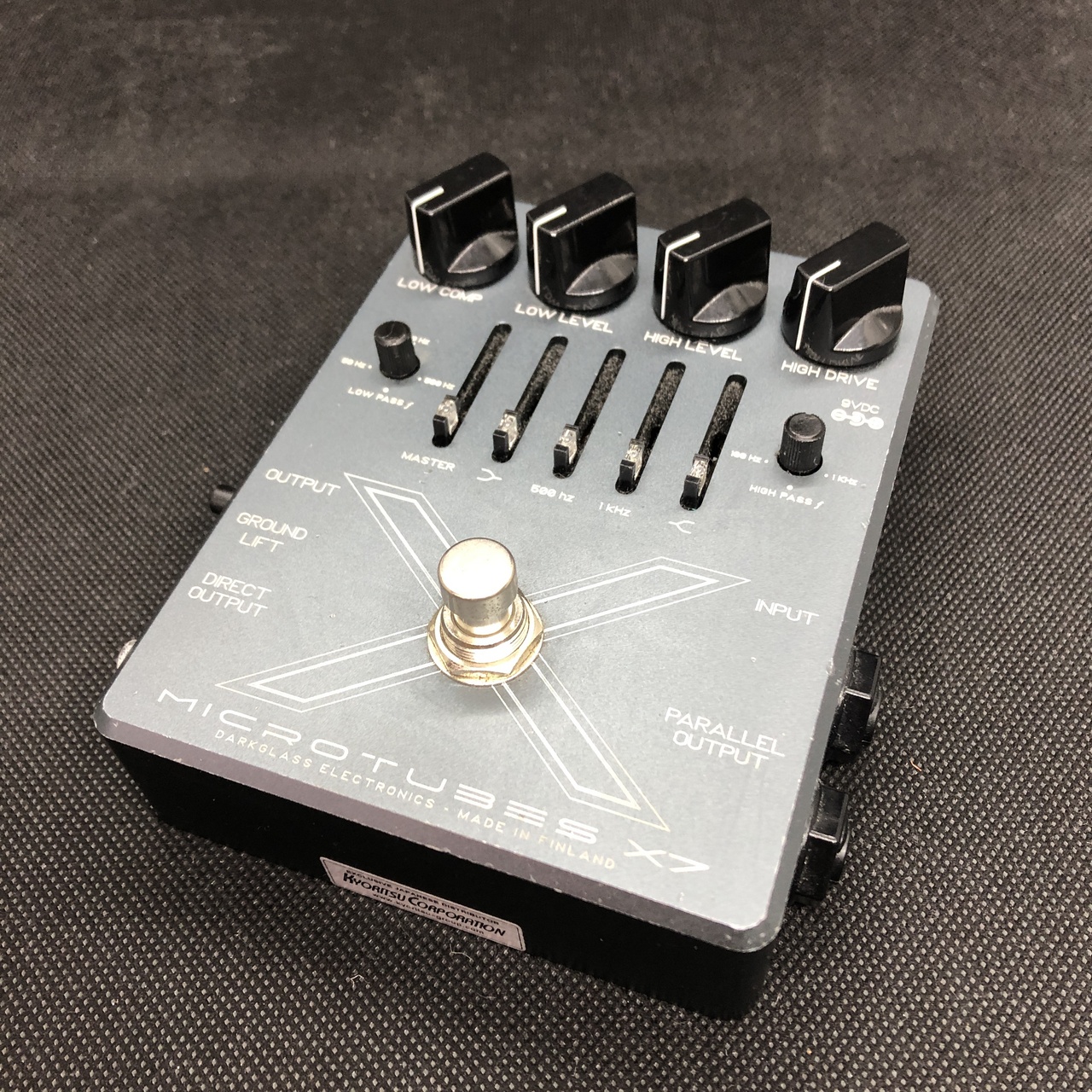 Darkglass Electronics Microtubes X7 ベース用プリアンプ