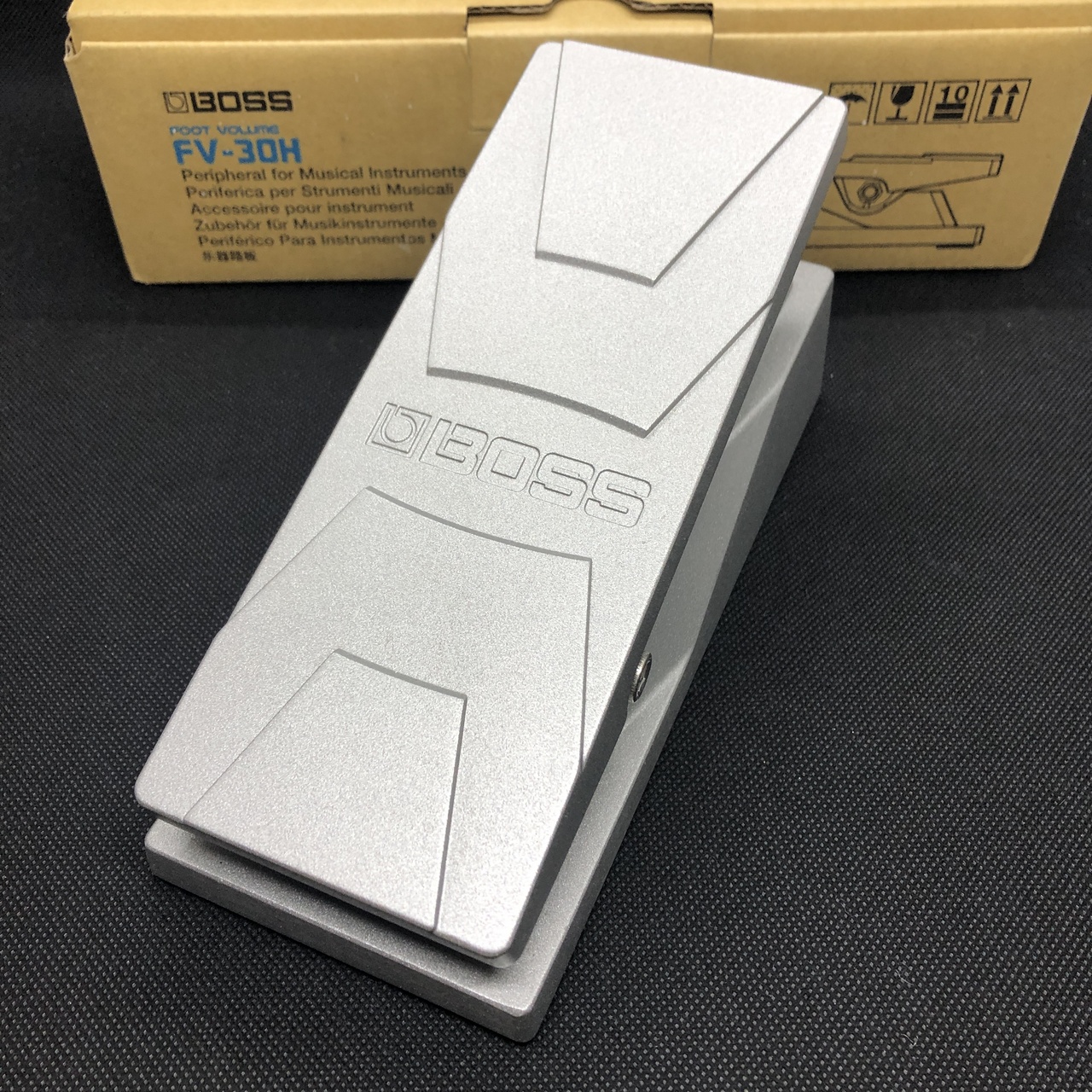 未使用 BOSS FV-30H ボリュームペダル BOSS ( ボス ) FV-30H ボリュームペダル 送料無料 | サウンドハウス