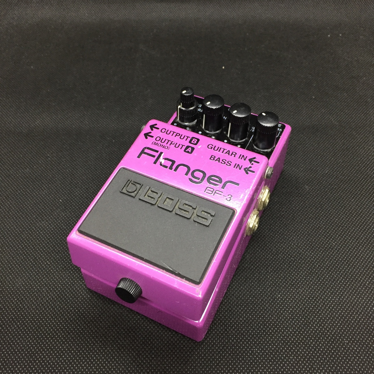 BOSS BF-3 フランジャー 中古品 BOSS BF-3 Flanger 買取りました。デジマートにて￥12,800 で