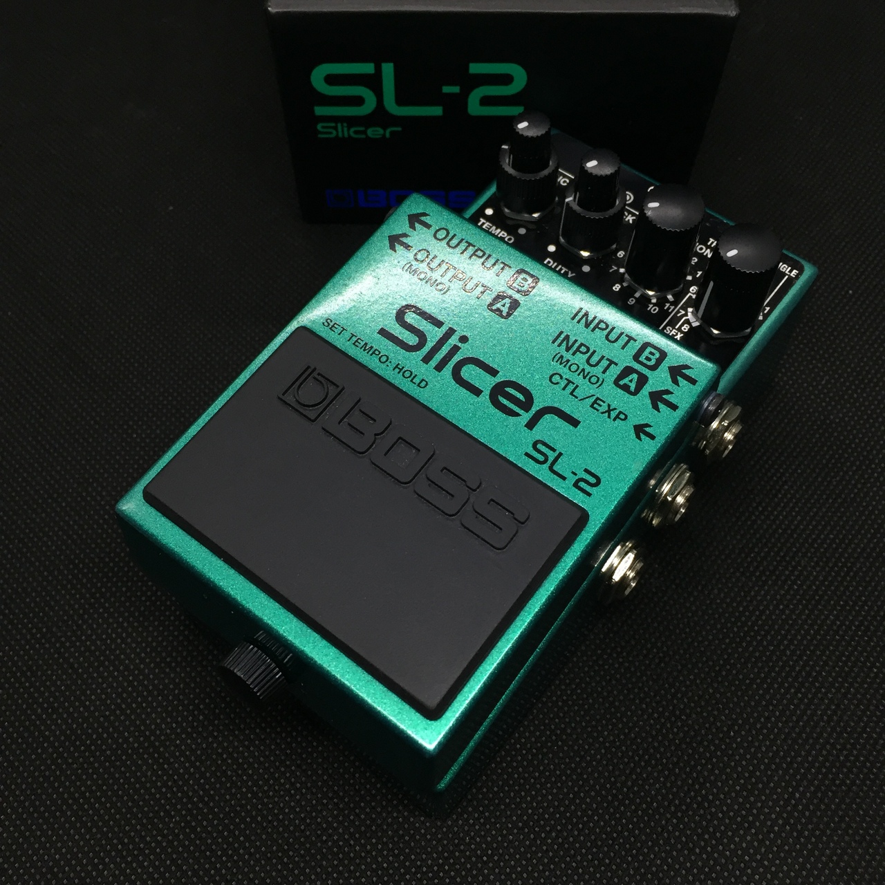 BOSS SL-2 Slicer 買取りました。デジマートにて￥16,800で販売