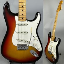 0年代Fenderの個性が息づく、ミントコンディションな1974年製 Stratocaster。ヴィンテージならではの風格と、時代を刻んだルックスが魅力の一本。 Fender STRATCASTER 1974年製 mint condition 7 買い取らせていただきました。